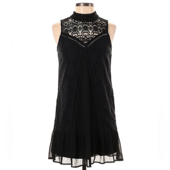 Abercrombie & Fitch Dresses & Skirts - Abercrombie & Fitch Black Lace Tunic Dress